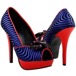 Size 8 Unique Electric Blue & Red Heels